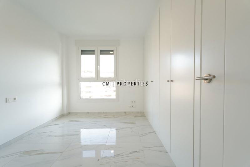 Foto 506f6931-a121-4f12-9533-9e322a486311. Rent penthouse with heating parking in Penya-Roja - Avda. Francia Valencia