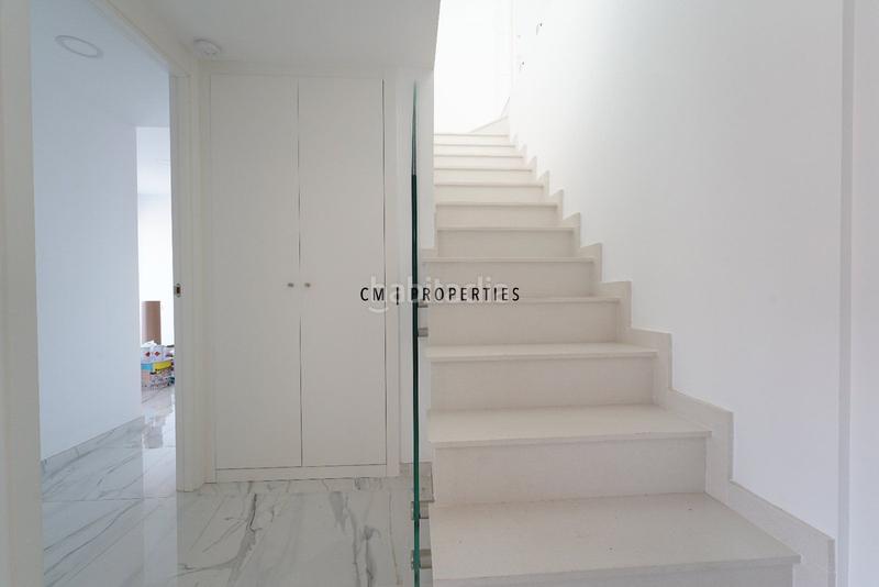 Foto 9f7fc5e6-585f-461c-ae92-d1a217f96938. Rent penthouse with heating parking in Penya-Roja - Avda. Francia Valencia