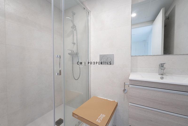 Foto b438eba9-3375-4c9e-9850-ddc25830db54. Rent penthouse with heating parking in Penya-Roja - Avda. Francia Valencia