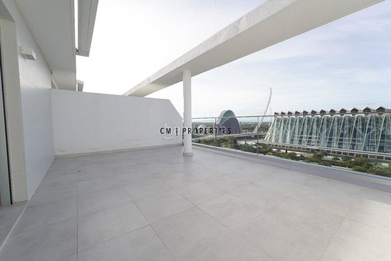 Foto eb95c6b1-b7cf-44f5-9f77-638b833d11a8. Rent penthouse with heating parking in Penya-Roja - Avda. Francia Valencia