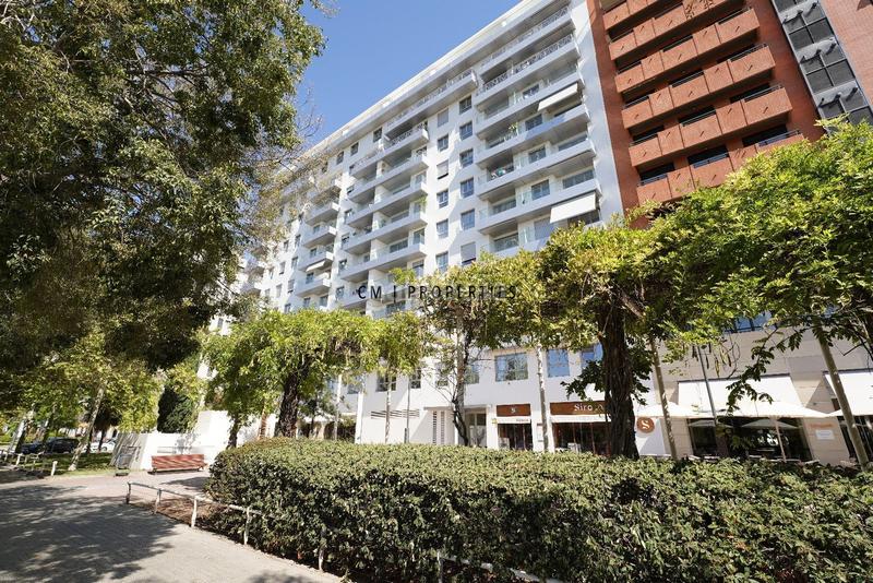 Foto 1ecd1840-24c4-4324-b2d9-8dfb135ed857. Alquiler piso  en alquiler de 4 habitaciones en alameda en Valencia