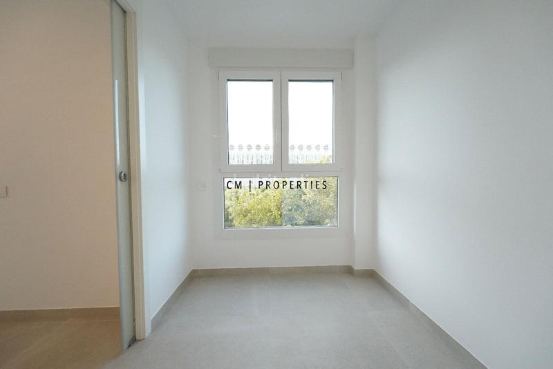 Foto b8b0a6e8-7a4a-4139-8f99-674dfe556f4c. Alquiler piso  en alquiler de 4 habitaciones en alameda en Valencia