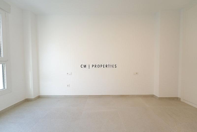 Foto 490b66b3-4c24-420e-a09a-f3961d7c402e. Rent flat with heating parking in Penya-Roja - Avda. Francia Valencia