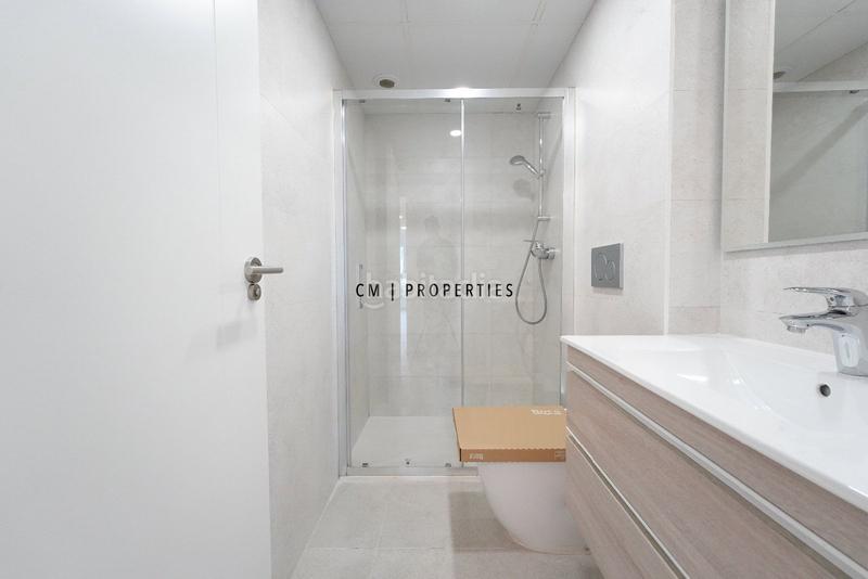 Foto 6e3699ac-36d0-4e40-94fb-6907135e9476. Rent flat with heating parking in Penya-Roja - Avda. Francia Valencia