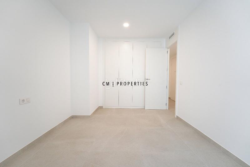 Foto fd05ea18-03fe-46cc-aafd-01a1fb50c9a8. Rent flat with heating parking in Penya-Roja - Avda. Francia Valencia