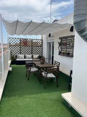 Lloguer Àtic  Calle matias perello. Ático de dos habitaciones en ruzafa