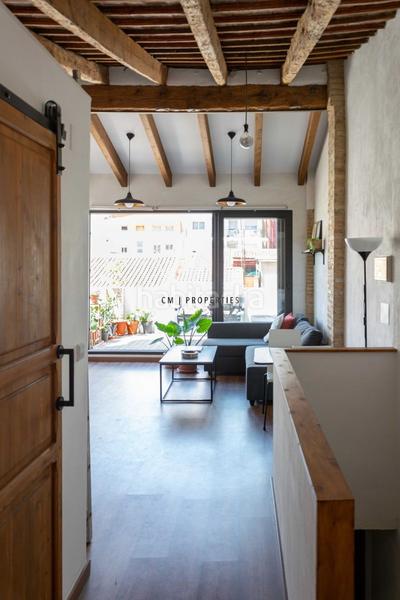 Foto 48ad2aff-3820-48b3-a9ea-f0bfcf16705e. Rent penthouse with heating in El Cabanyal-El Canyamelar Valencia