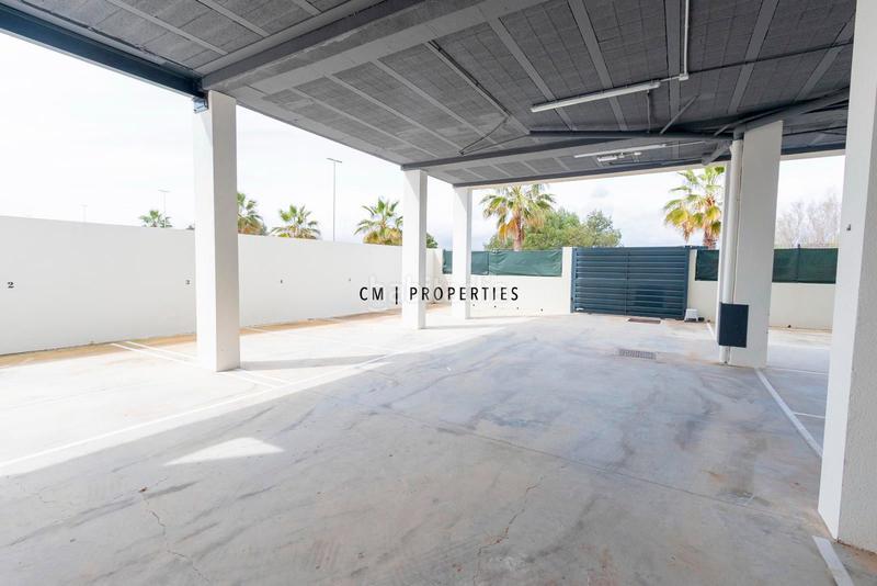 Foto 45b971cb-cfd8-4e41-8625-c5c8563da724. Reihenhaus mit heizung parking pool in Almenara