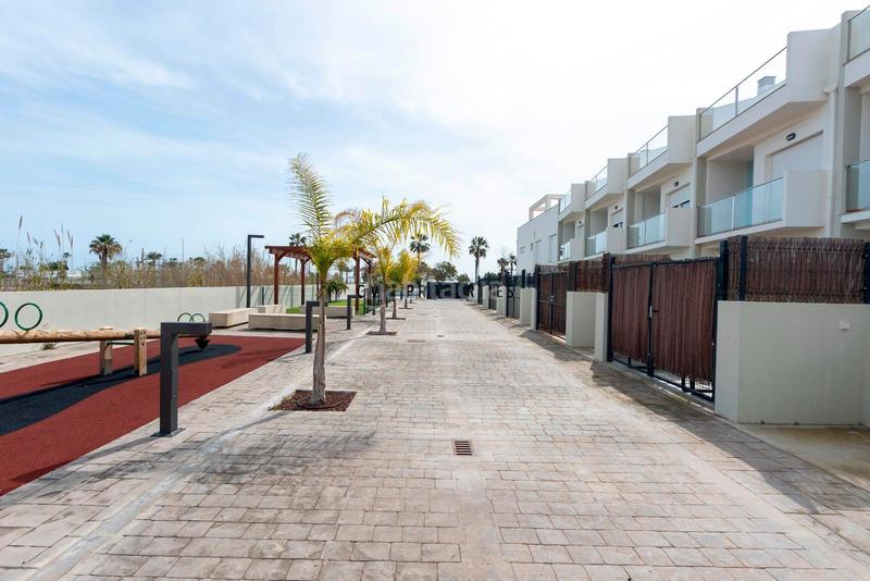 Foto 47baeb99-8700-4b86-b374-75bf33ab09d7. Reihenhaus mit heizung parking pool in Almenara