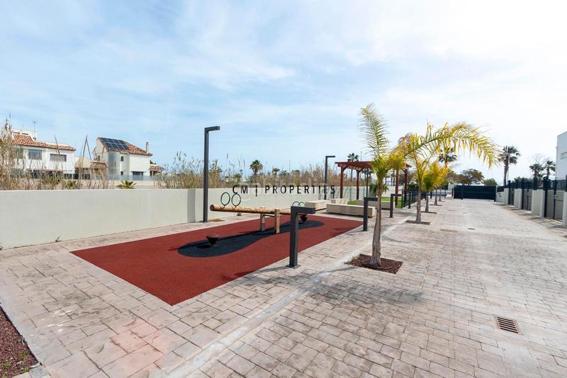 Foto 77f1ab23-235b-45ed-a7b5-807cf3e41b20. Reihenhaus mit heizung parking pool in Almenara