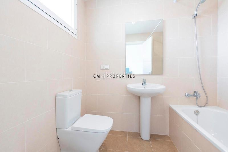 Foto 8317bcdd-9348-48e9-8a0e-d031457a85ab. Reihenhaus mit heizung parking pool in Almenara