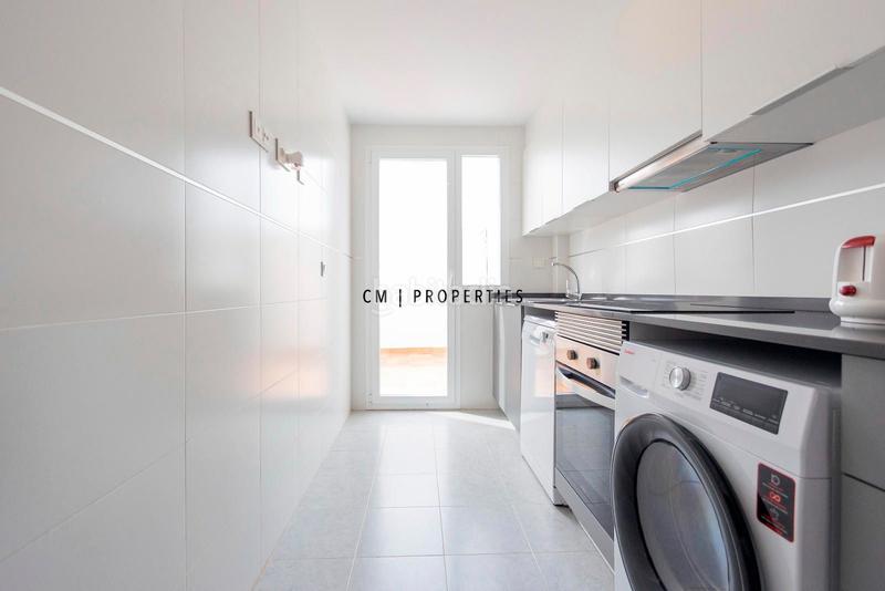 Foto 8a04a9e7-d375-4b88-89a3-ec3e035d4086. Reihenhaus mit heizung parking pool in Almenara