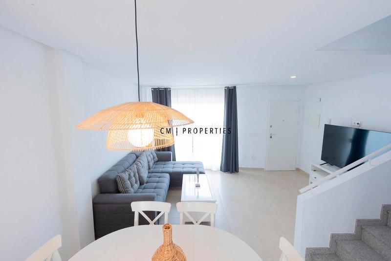 Foto feb79985-9d08-4ad6-a343-67c1d45937d8. Reihenhaus mit heizung parking pool in Almenara