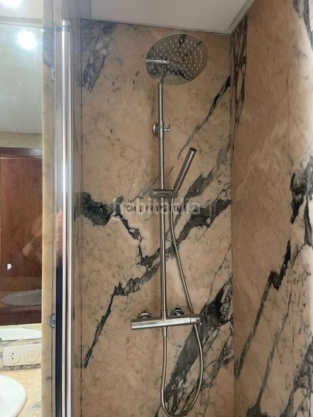 Foto ac6874ee-0830-4f38-aca4-475fe6f39f20. Location appartement avec chauffage parking dans Sant Francesc Valencia