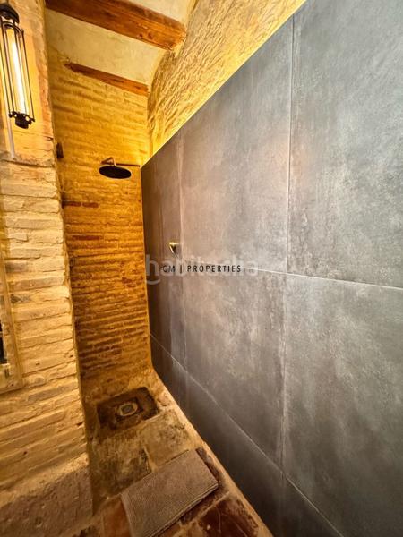 Foto 8ff1ba5e-71ab-4b93-b55f-b532d30e64e5. Location appartement avec chauffage dans El Mercat Valencia