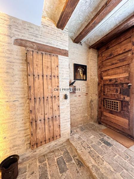 Foto eeae5d5f-84ab-4d58-88fa-f4e666493065. Miete etagenwohnung mit heizung in El Mercat Valencia