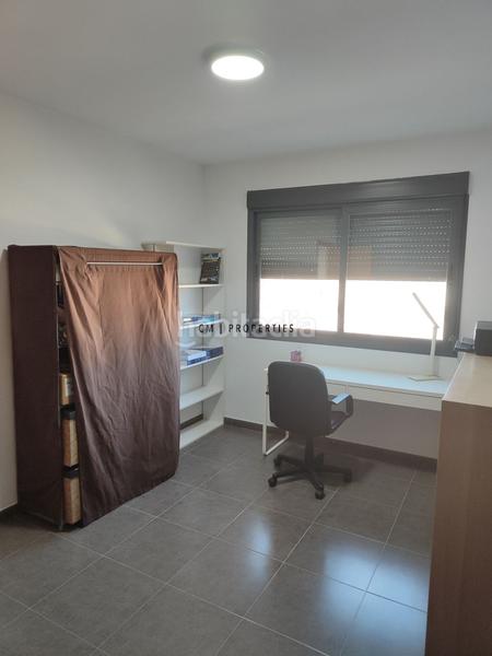 Foto 415965a0-a80f-42e6-87d6-23063b53a4ae. Reihenhaus mit parking in Algemesí