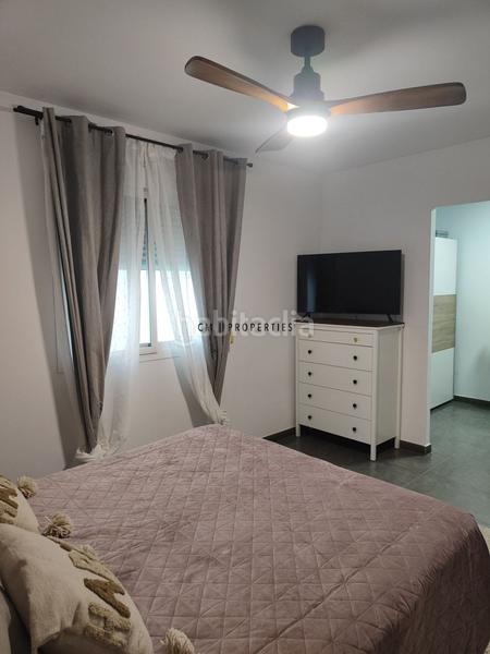 Foto 5ea00773-2a85-45c7-9564-05179b83e36e. Reihenhaus mit parking in Algemesí