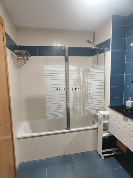 Foto ebb319a2-dffe-4b7d-8ca9-6c6d34866985. Reihenhaus mit parking in Algemesí