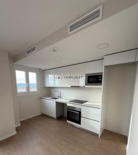 Foto 15cdb2d4-fdd1-4283-b1c3-0f15afd22b75. Miete zweistöckige wohnung mit heizung parking pool in Valencia