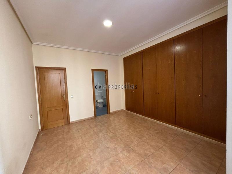 Foto ac28eace-abe8-47b2-813c-c22784ad153d. Miete etagenwohnung in Gran Via Valencia