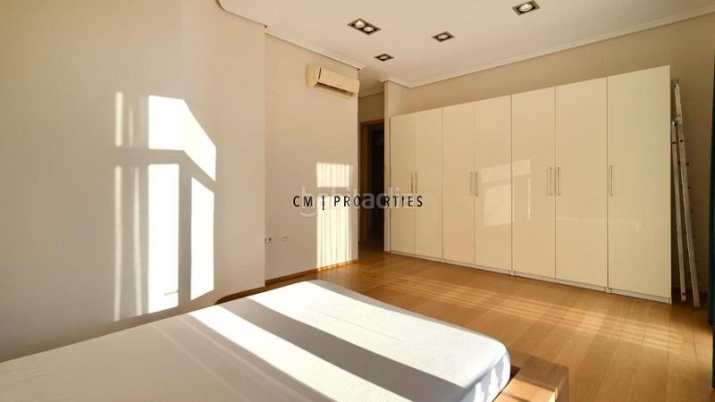 Foto 77c30e4c-dabe-4bc8-8ee3-6226679cd90a. Rent flat with heating in Russafa Valencia