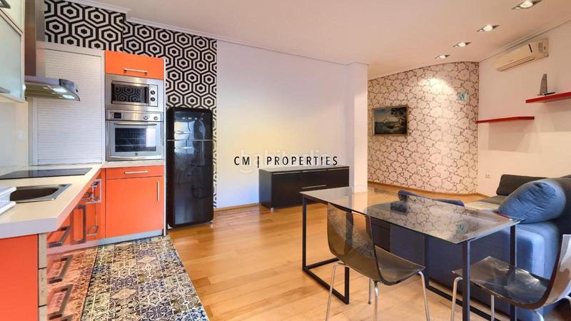 Foto d83d90a6-83f6-49bb-bcf5-06a4f86e5f4c. Rent flat with heating in Russafa Valencia