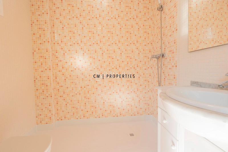 Foto 7640c74c-bfa0-40ac-86ac-606c1f60bc76. Piso adosado de 4 dormitorios en alquiler en Moncada