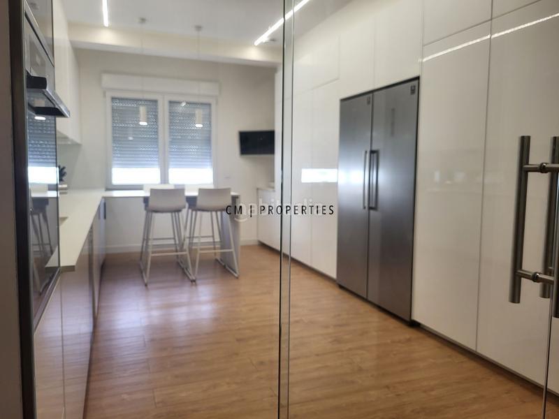 Foto 1dce05a5-a840-4f24-86ea-486e93bd1670. Affitto appartamento con parcheggio piscina in Mont Olivet Valencia