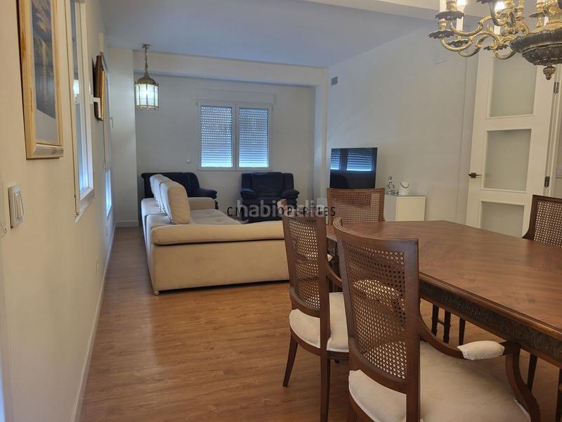 Foto 71483f2f-26b4-4555-b064-fdd5994a8ff1. Alquiler piso 2 de enero disponible en Mont Olivet Valencia