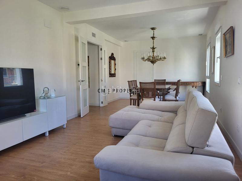 Foto e4aa4658-52cf-4b3d-8621-5026df105151. Alquiler piso 2 de enero disponible en Mont Olivet Valencia