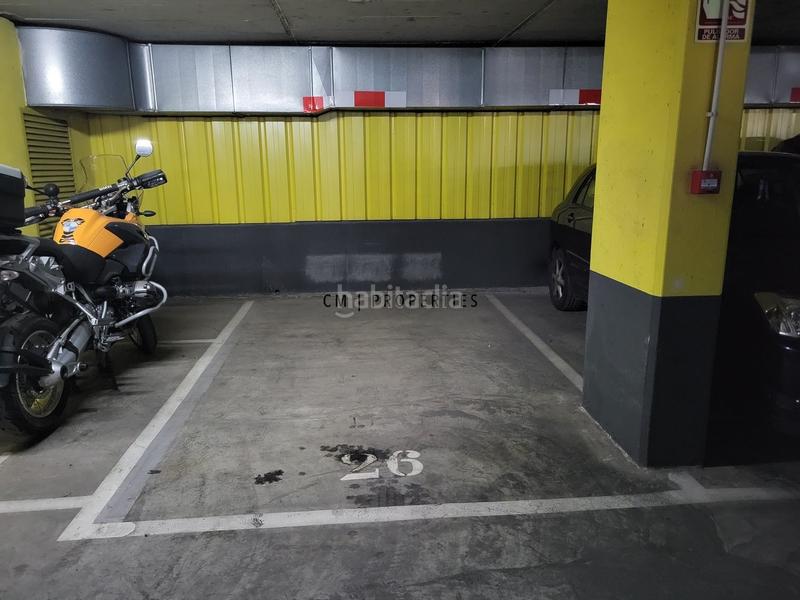 Foto eb10ffaf-4eaf-4811-8df2-1e698baf291d. Rent flat with parking pool in Mont Olivet Valencia