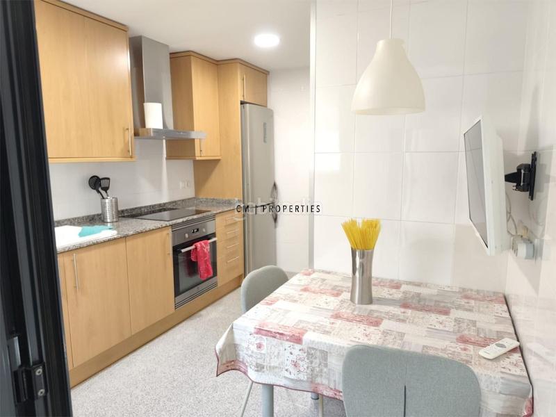 Foto 45d8b6f4-8e49-4fa9-9583-bc2dd94a1bf7. Rent flat with parking in Massalfassar