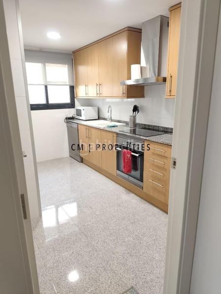 Foto 4a6e4f00-e35c-4580-b17b-803a5711a74a. Rent flat with parking in Massalfassar