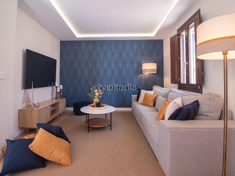 Foto 8d9a4142-e936-42e9-8313-b894c94bdc1f. Alquiler casa adosada alquiler de chalet adosado en Nou Benicalap en Valencia