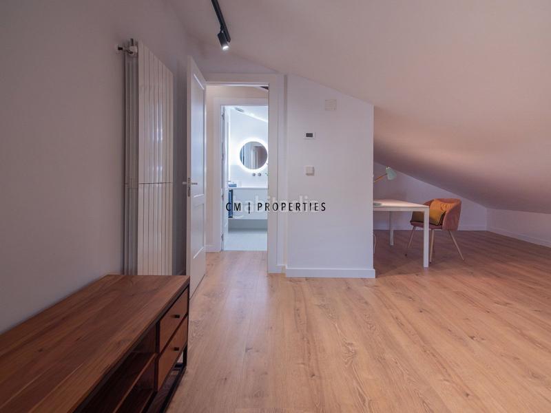 Foto 833ce578-9dda-4139-a910-65824d419ead. Location maison jumelée avec chauffage parking piscine dans Valencia