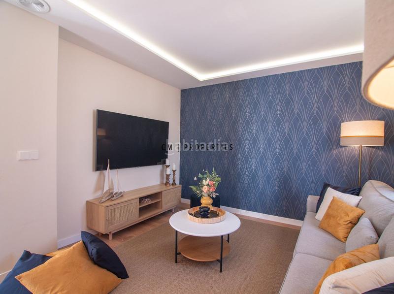 Foto 6d21f8ae-a459-4173-8c89-53cb9a7e5986. Rent semi detached house with heating parking pool in Valencia