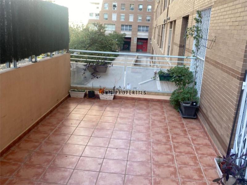 Foto f12629fc-ec07-4b94-a06d-53fa4f3f1a05. Location appartement avec chauffage parking dans Ciutat de les Ciències i de les Arts - Justicia Valencia