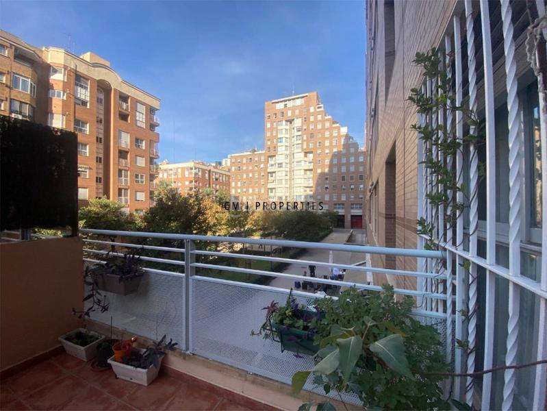 Foto 31d8c975-f23d-4aec-8fac-2c7299fa72ac. Rent flat with heating parking in Ciutat de les Ciències i de les Arts - Justicia Valencia