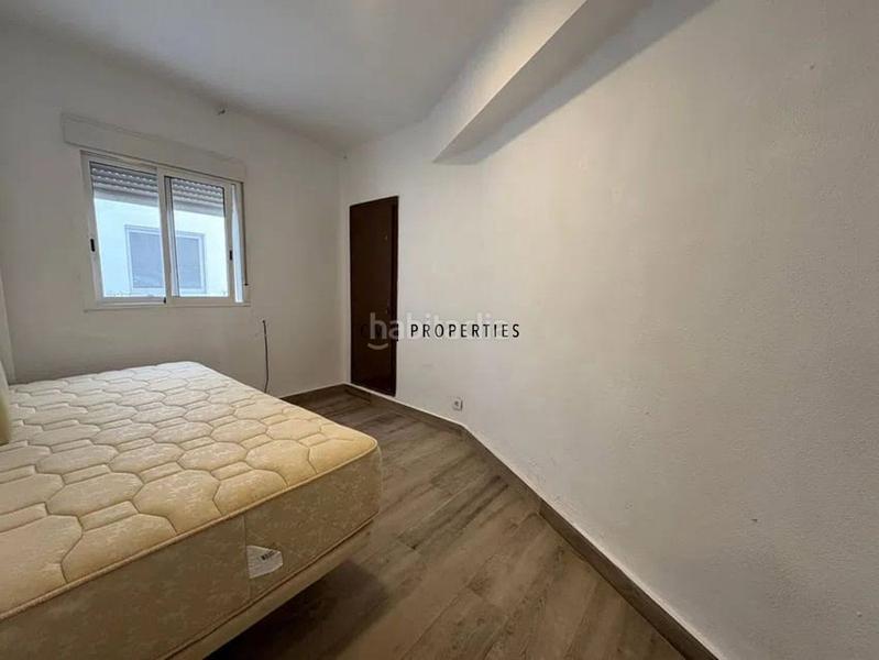 Foto 0b673ee7-0806-4076-bfab-d77a47d57d87. Rent flat with heating in Na Rovella - Hermanos Maristas Valencia