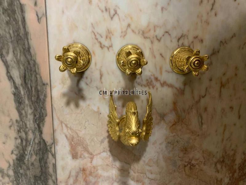 Foto bf66927f-d3b0-4018-931f-a2ad052274f6. Alquiler piso  en alquiler de 4 habitaciones en av. de peris i valero en Valencia