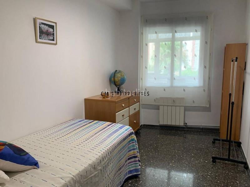Foto b439e661-25d9-449a-bb93-ce3e403f09c7. Location appartement avec chauffage parking dans Mont Olivet Valencia