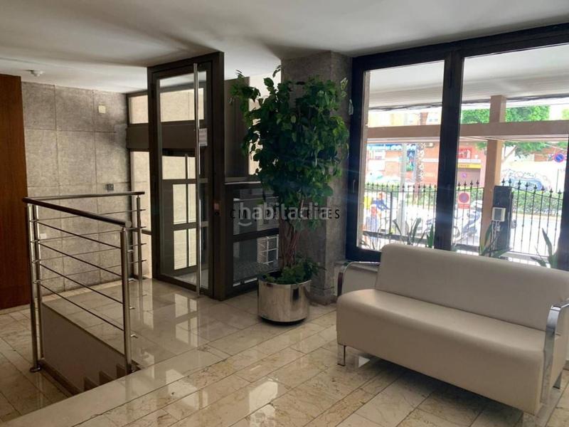 Foto 4e390b1e-aeac-477c-aec3-a1cf78fd9d73. Rent flat with heating parking in Mont Olivet Valencia