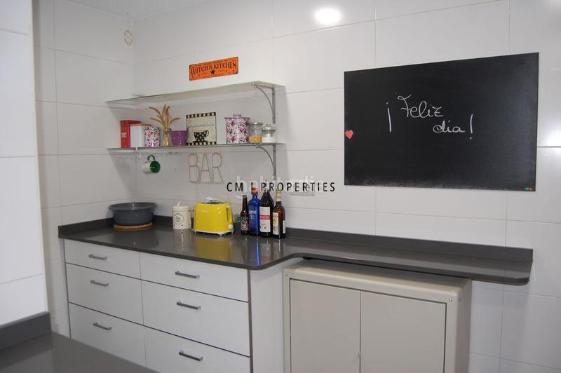 Foto 9ebaec62-797b-4f27-9d4b-28321f8a6196. Location appartement avec chauffage parking dans El Botànic Valencia