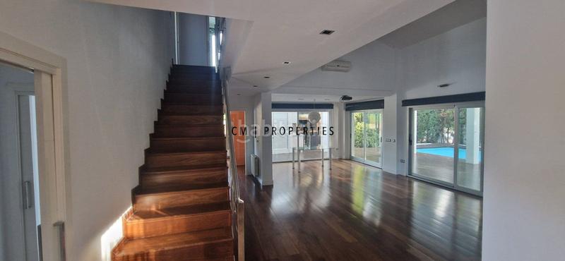 Foto 71aeb4db-c4c0-4e85-bbdb-97529d63c987. Chalet con riscaldamento parcheggio piscina in La Cañada Paterna