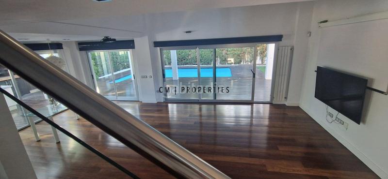 Foto a216401f-de2b-4872-81ae-7ebe648c7083. Chalet con riscaldamento parcheggio piscina in La Cañada Paterna