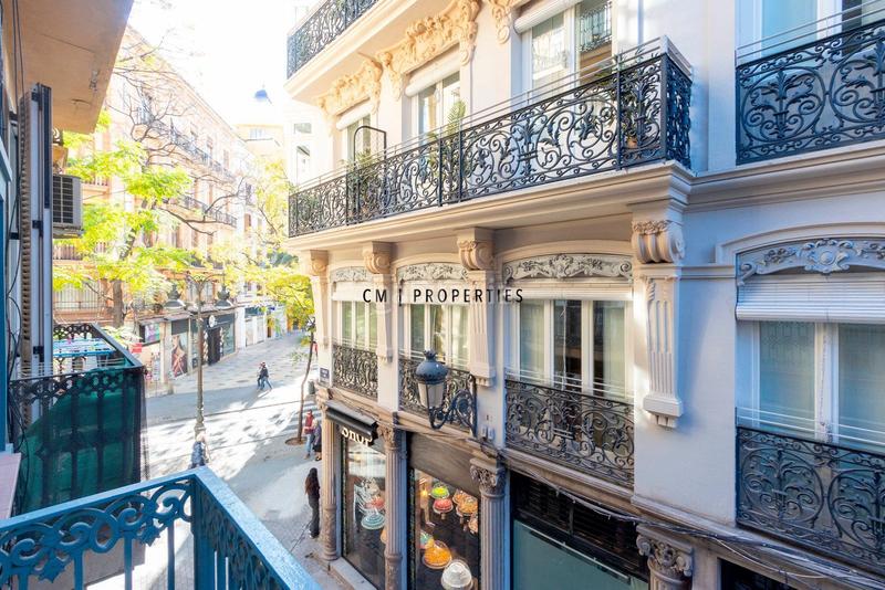 Foto 5a1e621e-cd71-4be8-8bf9-99c2de0bd13e. Rent flat with heating in El Mercat Valencia