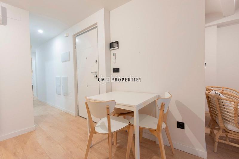 Foto 7433cd54-6db4-4d4c-a683-f438afcdb7a7. Rent flat with heating in El Mercat Valencia