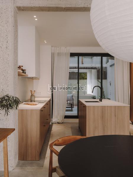 Foto 82d9b48e-f216-4ff5-b8dd-fc993b737adb. Rent flat with heating in Russafa Valencia