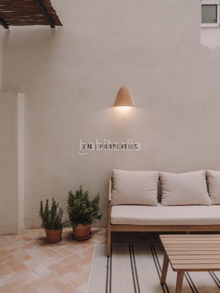 Foto e270dfbf-acff-4fd3-9835-cd99c3617f01. Rent flat with heating in Russafa Valencia